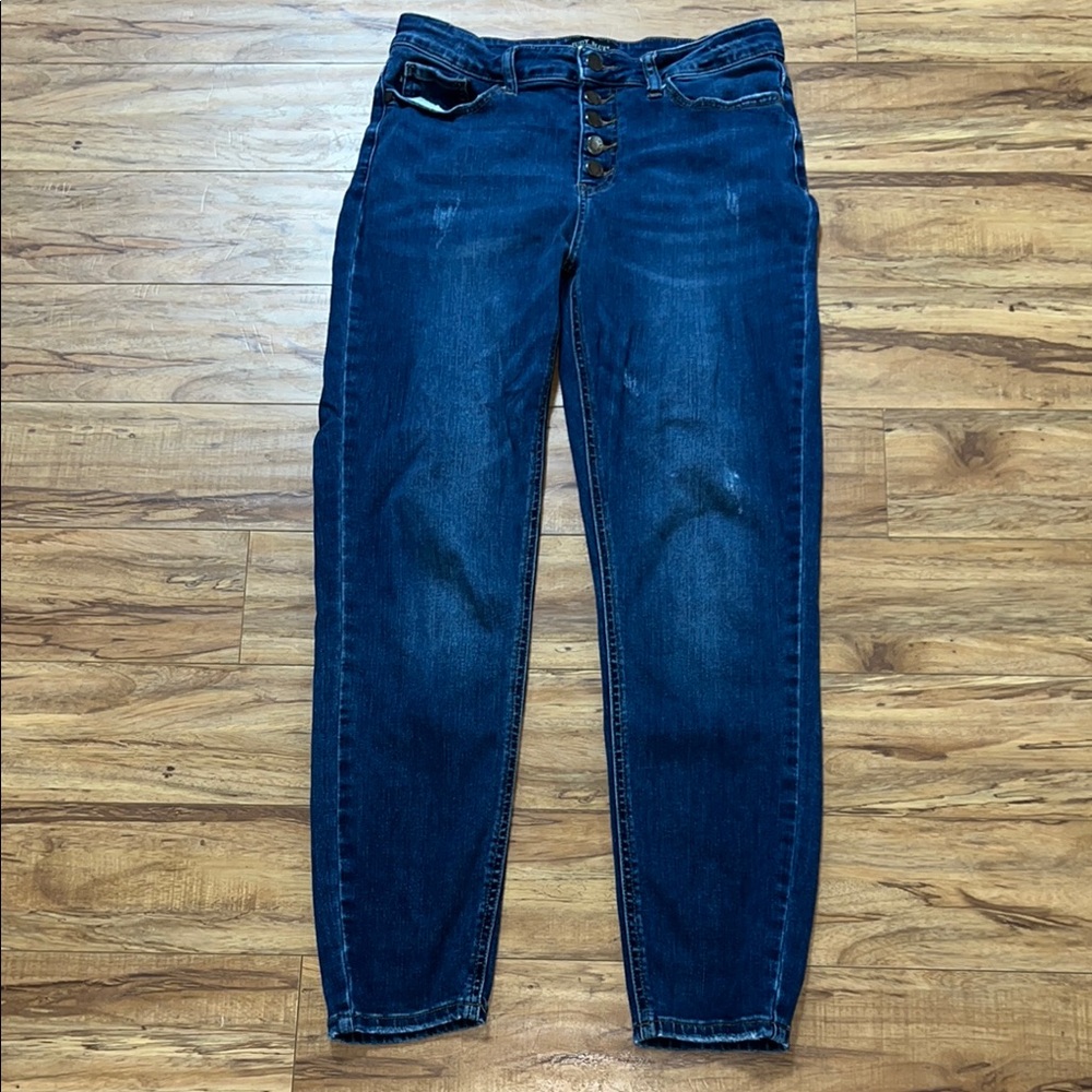Judy Blue High Rise Button Fly Blue Jeans with Skinny Tapered Fit Size 9/29